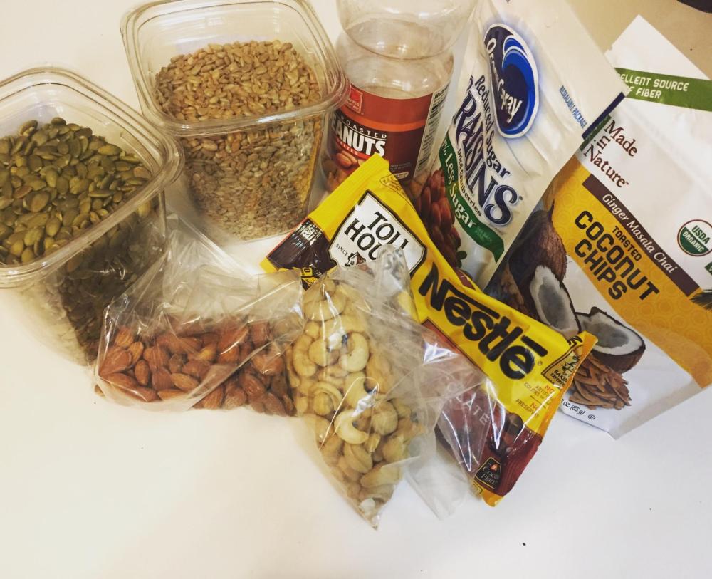 trail-mix-prep