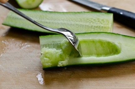 seeding-cucumbers (1)